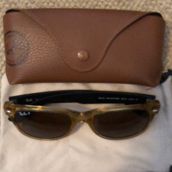Original Ray-ban Polarized Wayfarer sunglasses - Picture 2 of 2